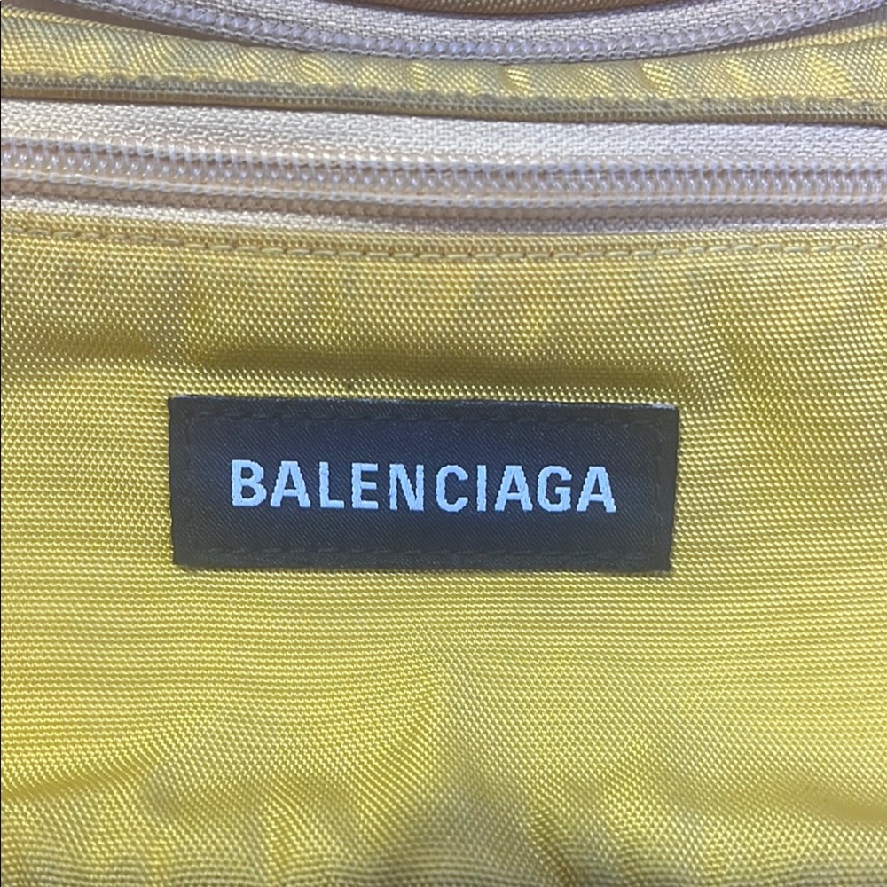 Balenciaga Yellow Belt Bag Sporty Chic - Picture 2 of 6